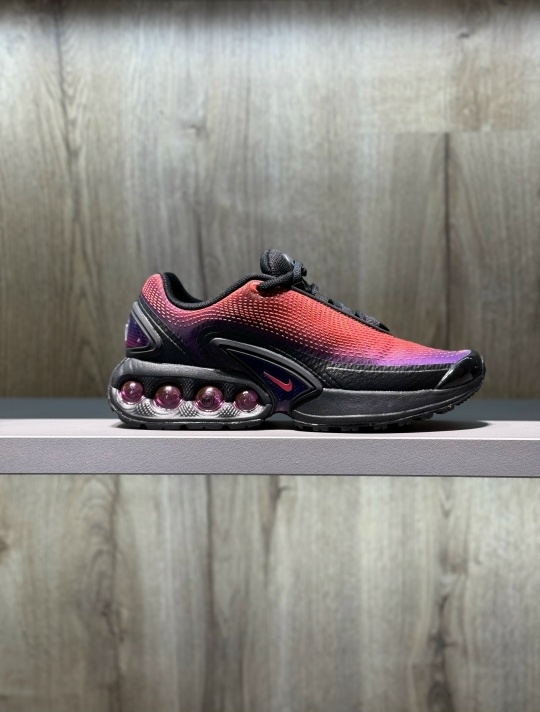 Nike Air Max DN Black Red